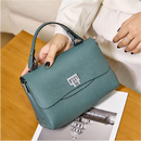 Bolsa Feminina Compacta em Couro Legítimo - Melbourn